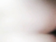 愛吃香蕉玩車震顔值不錯的少婦玩車震2