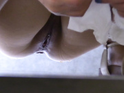 最新流出国内厕拍大神网吧女厕近距离偷拍美女嘘嘘门口兄弟守候拍脸4K无水印高清原版