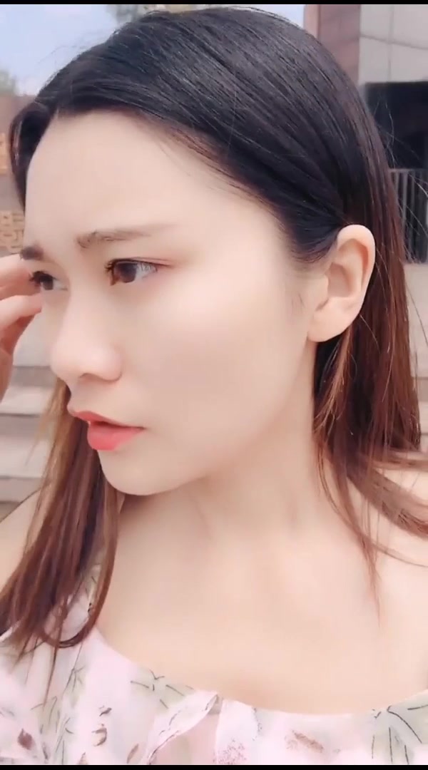 网友自拍情景剧 美女想拍戏进剧组 偶遇假制片人一忽悠 被潜规则挨操