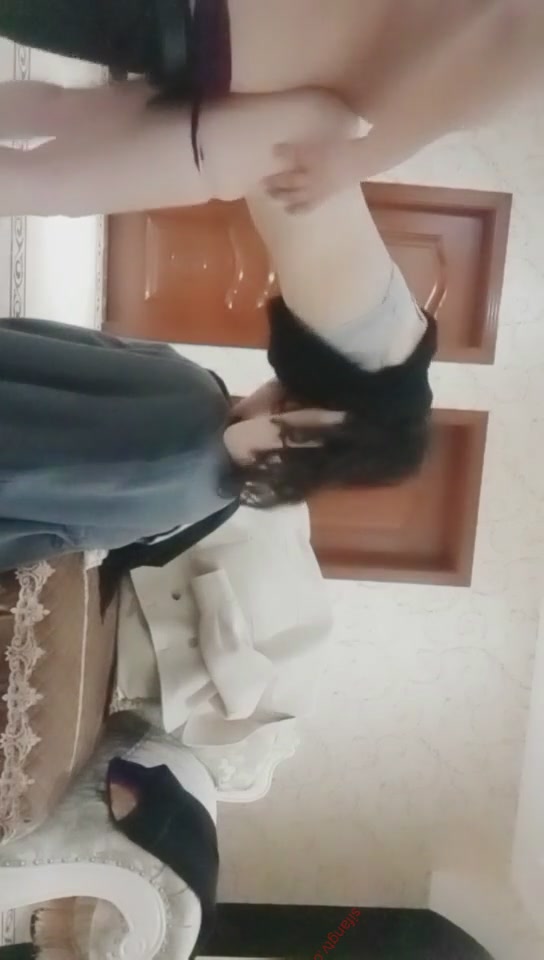 【精品推薦】【真實姐弟亂倫】Me比較特別的我-姐姐！求求妳！幫幫我！太騷了值得收藏 原版高清