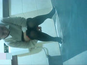 某大型商超公共衛生間拍攝到的各式美女少婦如廁 形態各異逼逼看得讓人欲火焚身 720P原版高清