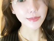 ri.bi-超爽剧情 妈妈的秘密计划：温柔漂亮的妈妈对自己的儿子实施秘密的计划