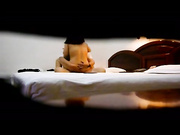 光头哥宾馆约抛学生妹 不让肛交最后还是提枪插入