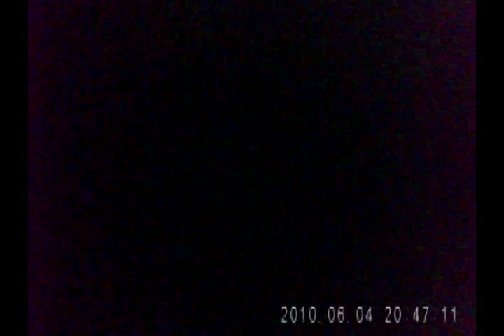 乡村草台班子到镇上剧院表演带着侄子去开开眼界看美女