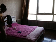 我和表哥3P离异富姐2轮流一个拍一个干高清无水印