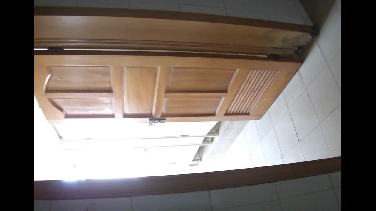 美厕所偷拍  佳硪用沪茗